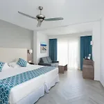 Riu Papayas Otel