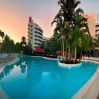 Riu Papayas Hotel