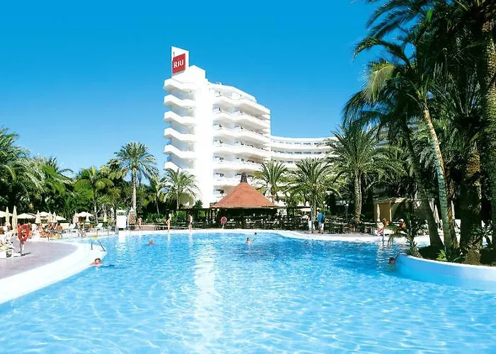 Hotell Riu Papayas 4*