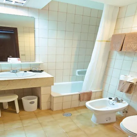 Riu Papayas פלאייה דל אינגלז